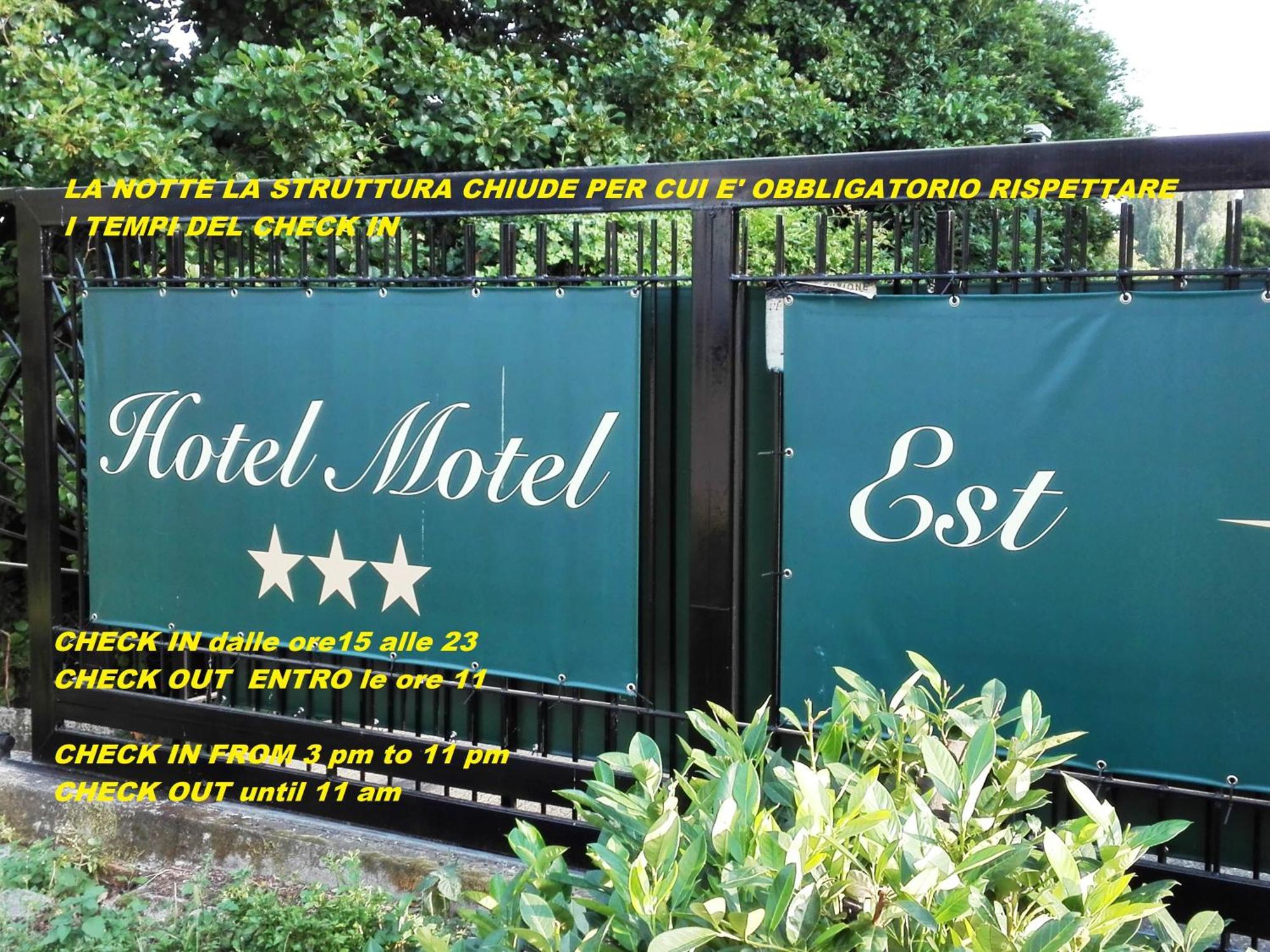 Hotel Motel Est Peschiera Borromeo Esterno foto